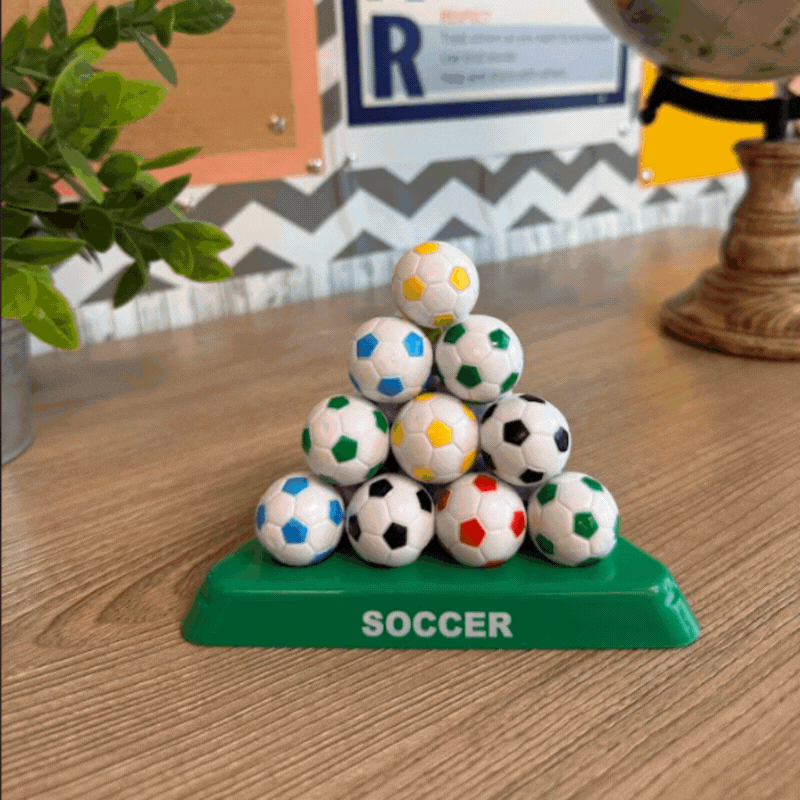 The Smart Pyramid Game